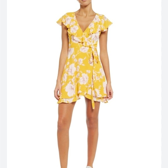Free People Dress French Quarter Yellow Floral Mini Wrap Size M - Picture 2 of 7